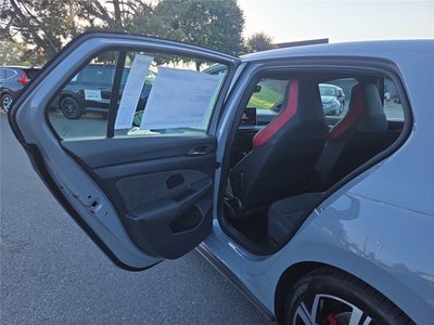 2026 Volkswagen Golf GTI SE