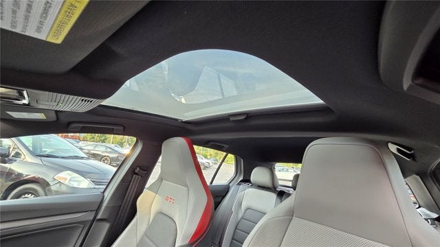 2026 Volkswagen Golf GTI Autobahn