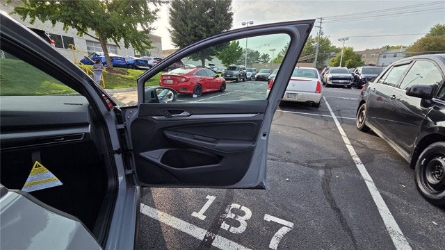 2026 Volkswagen Golf GTI Autobahn