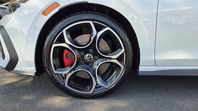 2026 Volkswagen Golf GTI Autobahn
