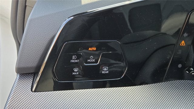 2026 Volkswagen Golf GTI Autobahn