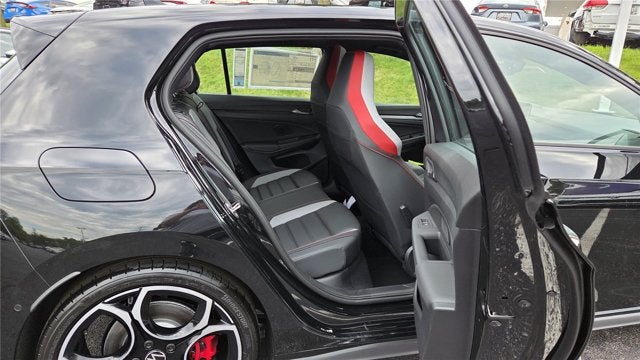 2026 Volkswagen Golf GTI Autobahn