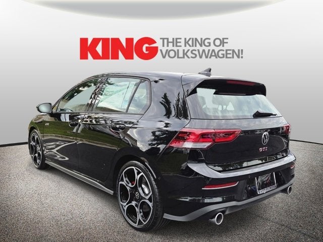 2026 Volkswagen Golf GTI Autobahn