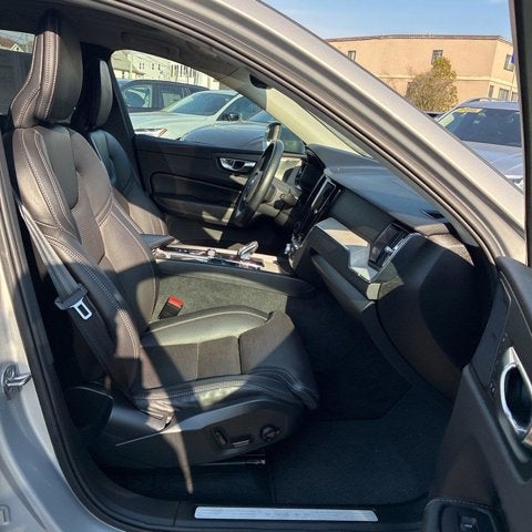2022 Volvo XC60 Inscription - Photo 8